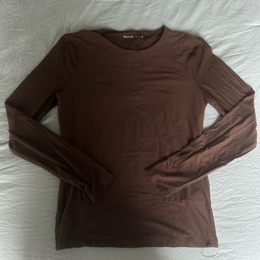 Abercrombie & Fitch Chocolate Long Sleeve Tee